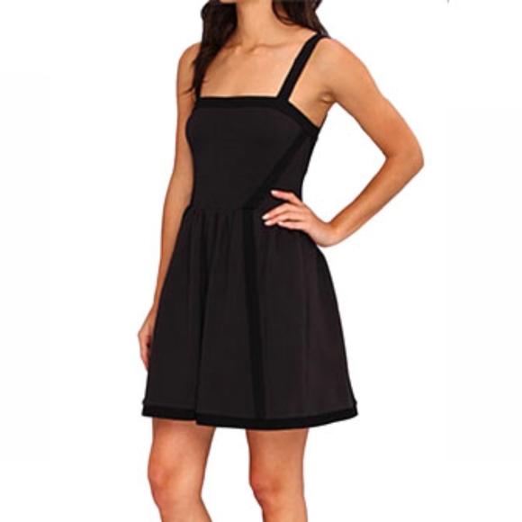 Juicy Couture Dresses & Skirts - Juicy Couture Cocktail Spaghetti Strap Dress